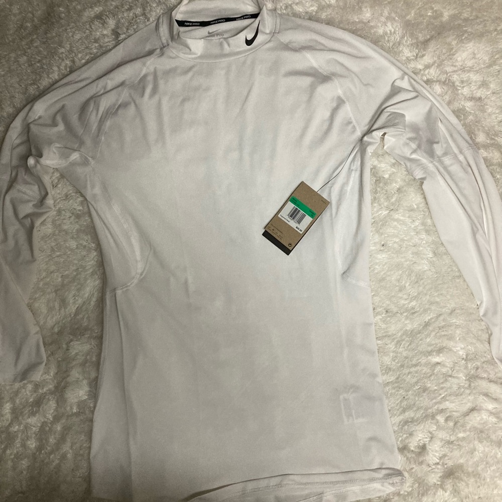 Nike Dri Fit White Fitted Performance Mock Mens LS Multiple sizes Lrg & X Large
